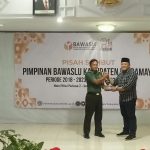 Koramil 1601 Indramayu Hadiri Acara Pisah Sambut Ketua Bawaslu Kabupaten Indramayu Priode 2018-2023 & Periode 2023-2028.